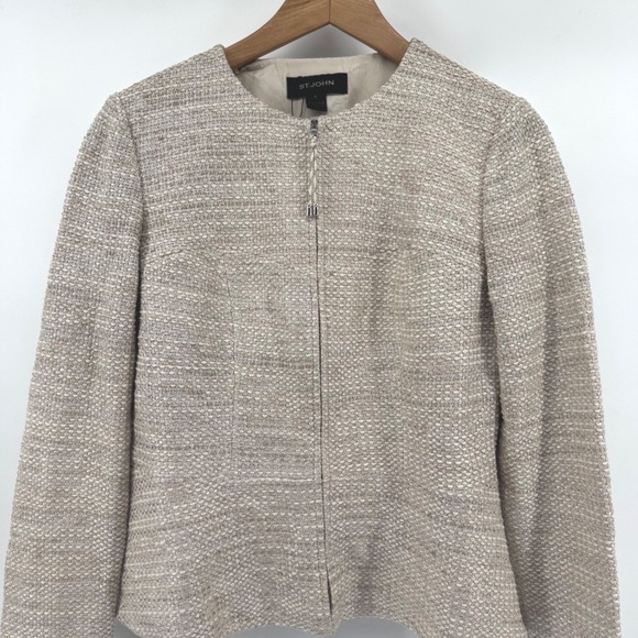 St. John Jackets & Blazers - St John Champagne Peplum Metallic Tweed Zip Front Jacket Blazer Womens 8 Classic